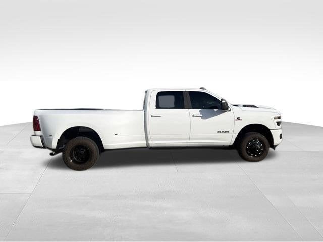 2026 RAM 3500 Laramie Crew Cab 4x4 8' Box