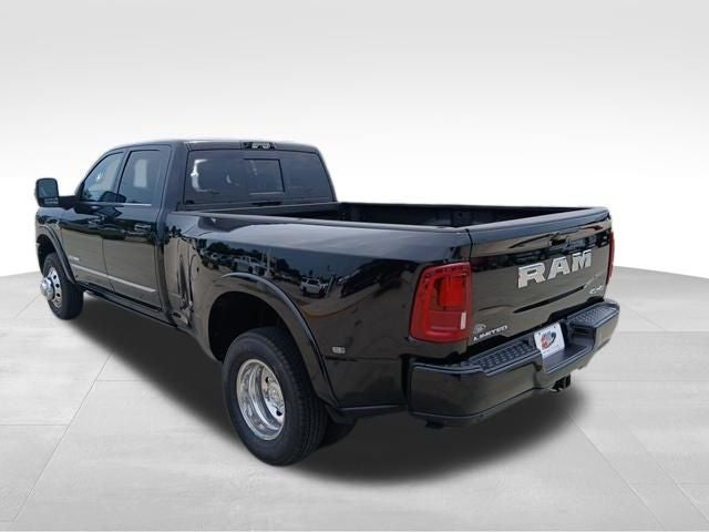 2026 RAM 3500 RAM 3500 LIMITED CREW CAB 4X4 8' BOX