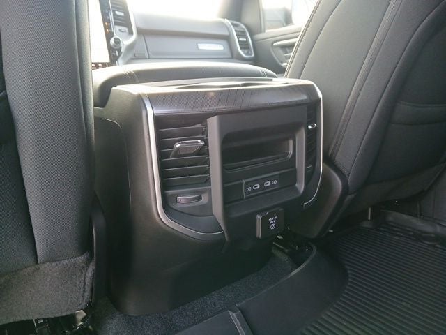 2026 RAM 1500 Big Horn Crew Cab 4x4 5'7' Box