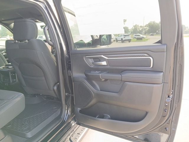 2026 RAM 1500 Big Horn Crew Cab 4x4 5'7' Box