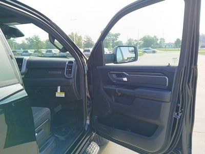 2026 RAM 1500 Big Horn Crew Cab 4x4 5'7' Box
