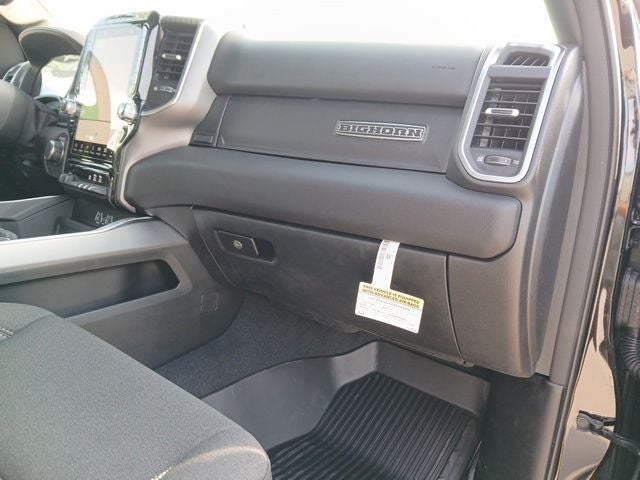 2026 RAM 1500 Big Horn Crew Cab 4x4 5'7' Box