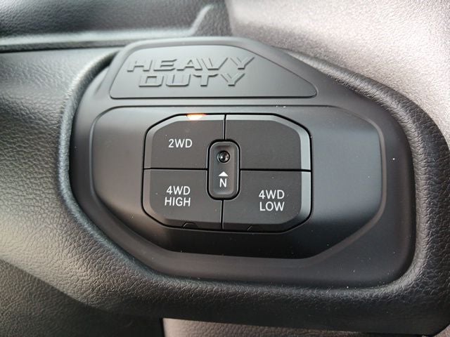 2027 RAM Ram 2500 RAM 2500 TRADESMAN CREW CAB 4X4 6'4' BOX