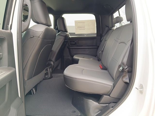 2027 RAM Ram 2500 RAM 2500 TRADESMAN CREW CAB 4X4 6'4' BOX