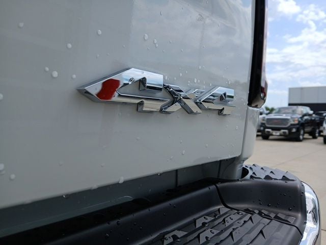 2027 RAM Ram 2500 RAM 2500 TRADESMAN CREW CAB 4X4 6'4' BOX
