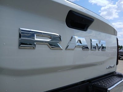 2027 RAM Ram 2500 RAM 2500 TRADESMAN CREW CAB 4X4 6'4' BOX