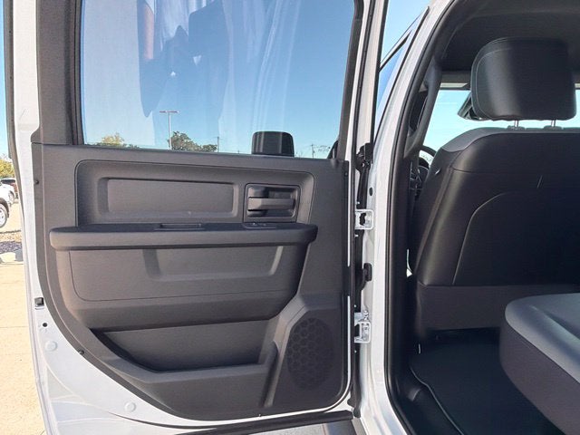 2027 RAM Ram 2500 RAM 2500 TRADESMAN CREW CAB 4X4 6'4' BOX
