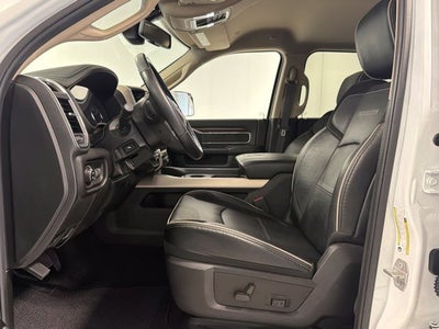 2022 RAM 2500 Laramie Crew Cab 4x4 6'4' Box
