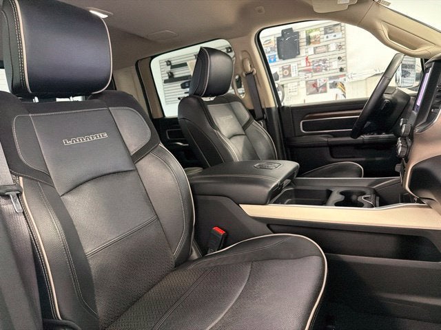 2022 RAM 2500 Laramie Crew Cab 4x4 6'4' Box