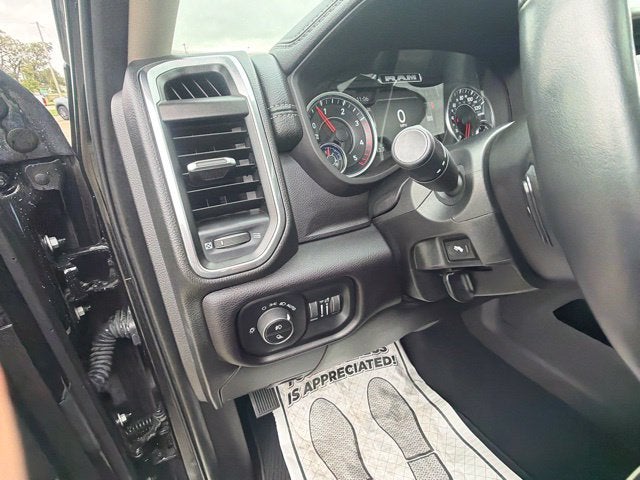 2023 RAM 2500 Laramie Crew Cab 4x4 6'4' Box