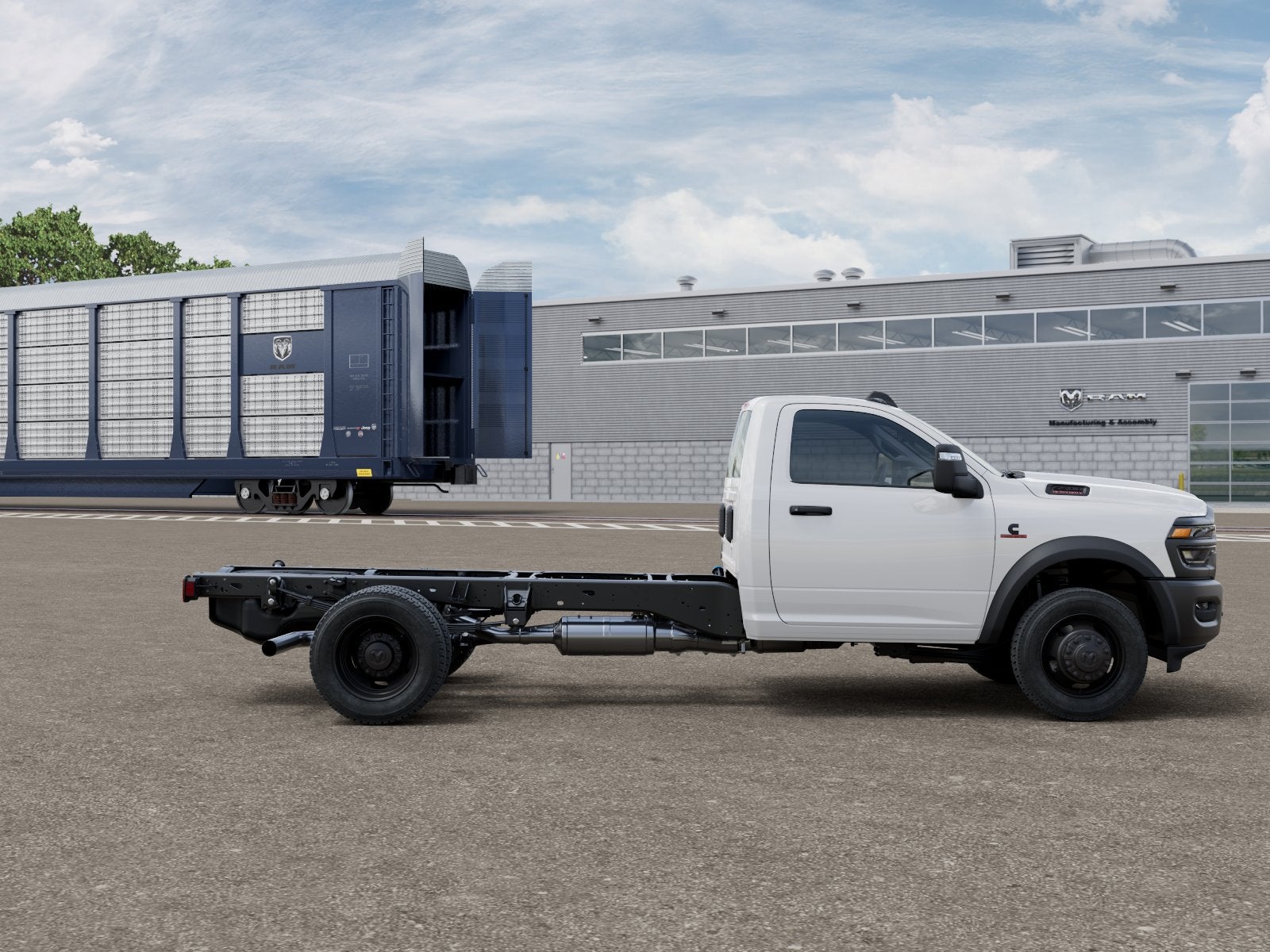 2027 RAM Ram 5500 Chassis Cab RAM 5500 TRADESMAN CHASSIS REGULAR CAB 4X4 84' CA