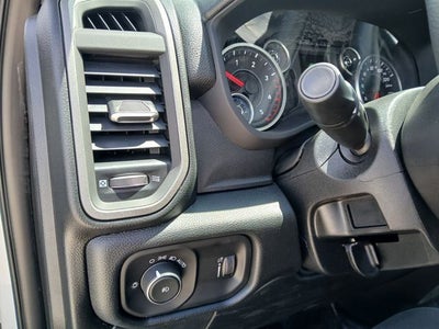 2026 RAM Ram 3500 Chassis Cab RAM 3500 TRADESMAN CHASSIS REGULAR CAB 4X4 84' CA
