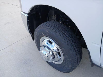 2026 RAM 3500 Chassis RAM 3500 TRADESMAN CHASSIS REGULAR CAB 4X4 84' CA