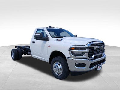2026 RAM 3500 Chassis RAM 3500 TRADESMAN CHASSIS REGULAR CAB 4X4 84' CA