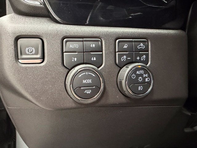 2024 Chevrolet Silverado 1500 4WD Crew Cab Short Bed LT Trail Boss