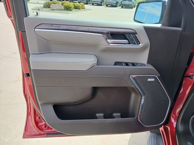 2026 Chevrolet Silverado 1500 4WD Crew Cab Short Bed LTZ