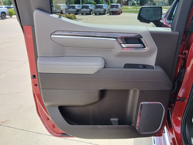 2026 Chevrolet Silverado 1500 4WD Crew Cab Short Bed LTZ