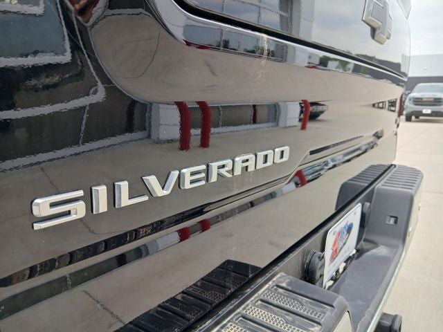 2022 Chevrolet Silverado 1500 LTD 4WD Crew Cab Short Bed LTZ