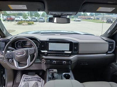 2026 GMC Sierra 1500 Crew Cab, Short Bed, SLT, 4WD