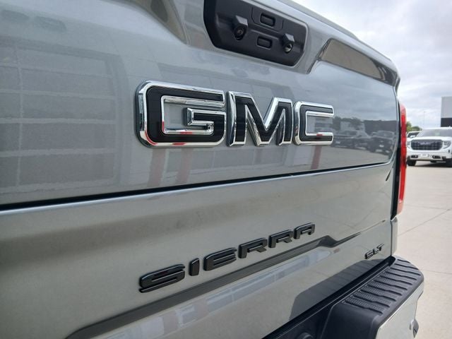 2026 GMC Sierra 1500 Crew Cab, Short Bed, SLT, 4WD