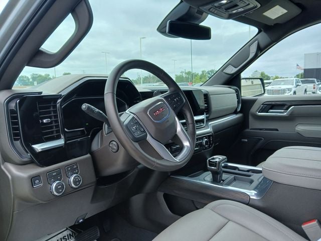 2026 GMC Sierra 1500 Crew Cab, Short Bed, SLT, 4WD