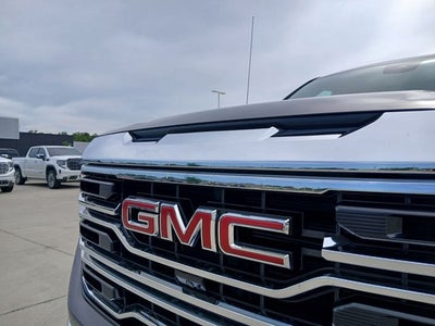 2024 GMC Sierra 1500 4WD Crew Cab Short Box SLT