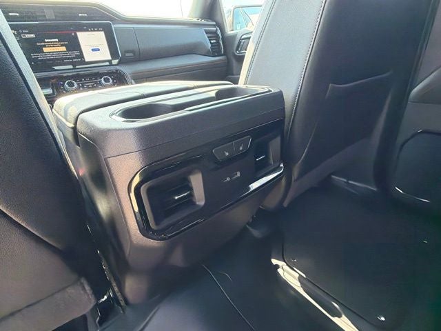 2024 GMC Sierra 1500 4WD Crew Cab Standard Box AT4