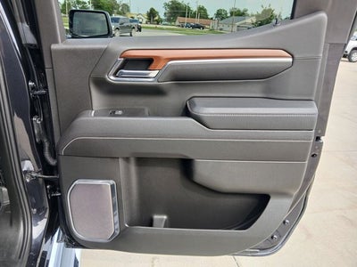 2023 GMC Sierra 1500 4WD Crew Cab Short Box Denali