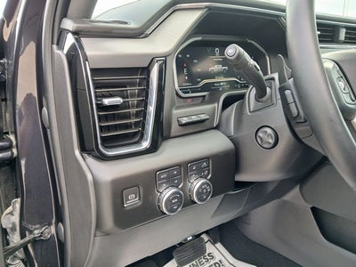 2023 GMC Sierra 1500 4WD Crew Cab Short Box Denali