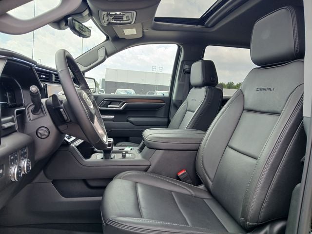 2025 GMC Sierra 1500 4WD Crew Cab Short Box Denali
