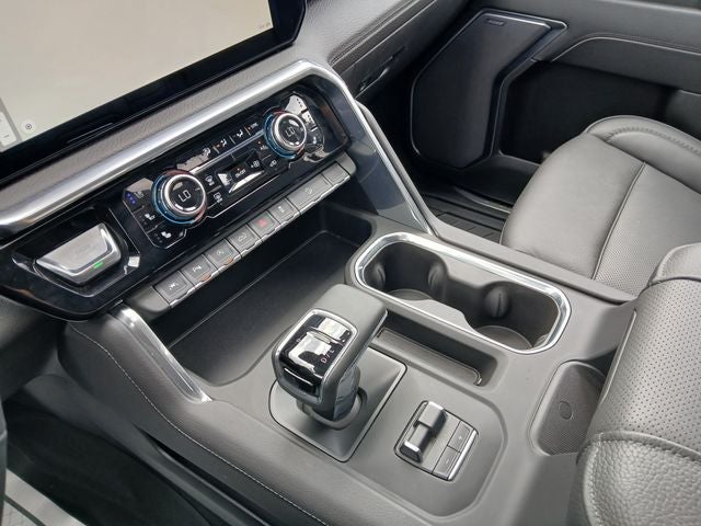 2025 GMC Sierra 1500 4WD Crew Cab Short Box Denali