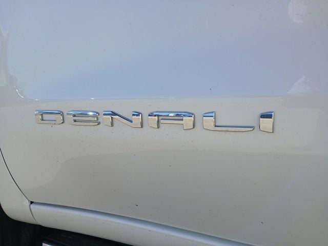 2025 GMC Sierra 1500 4WD Crew Cab Short Box Denali