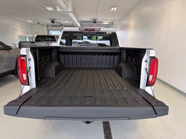 2025 GMC Sierra 1500 4WD Crew Cab Short Box Denali