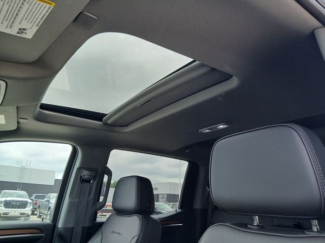 2024 GMC Sierra 1500 4WD Crew Cab Short Box Denali