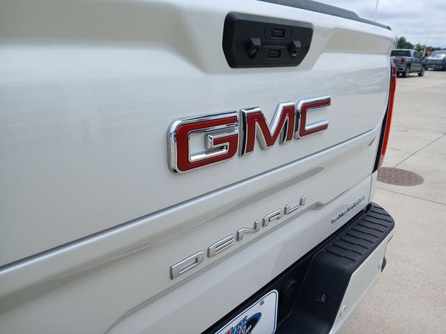 2024 GMC Sierra 1500 4WD Crew Cab Short Box Denali
