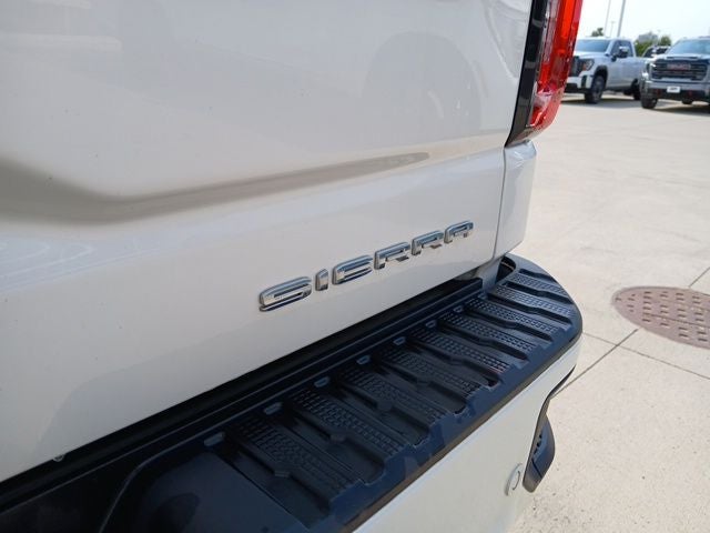 2024 GMC Sierra 1500 4WD Crew Cab Short Box Denali