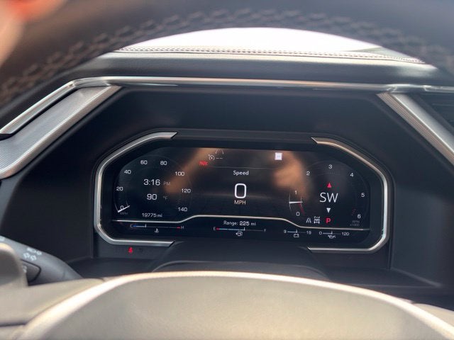 2023 GMC Sierra 1500 4WD Crew Cab Short Box Denali