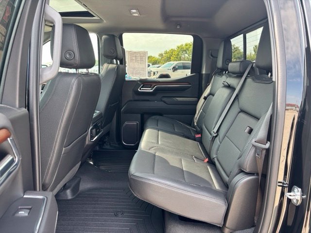 2023 GMC Sierra 1500 4WD Crew Cab Short Box Denali