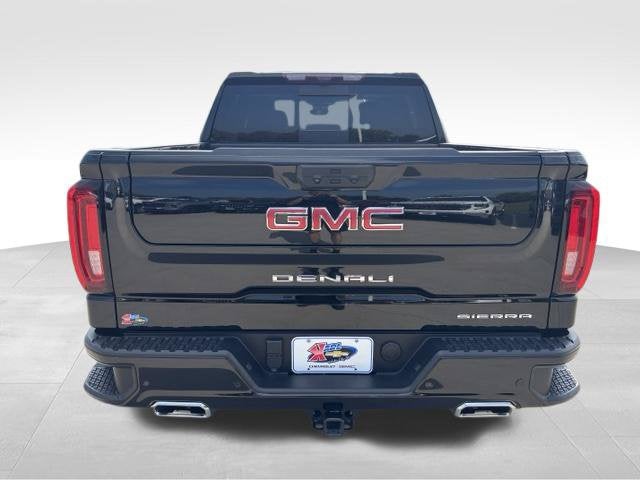 2023 GMC Sierra 1500 4WD Crew Cab Short Box Denali