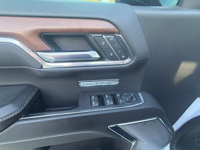 2023 GMC Sierra 1500 4WD Crew Cab Short Box Denali