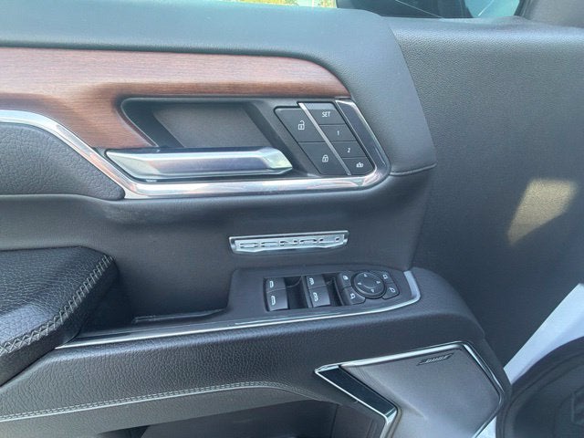 2023 GMC Sierra 1500 4WD Crew Cab Short Box Denali