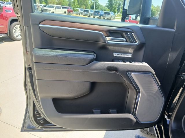 2024 GMC Sierra 1500 4WD Crew Cab Short Box Denali