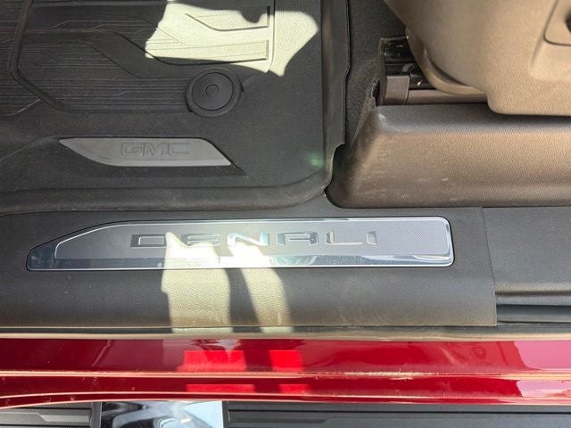 2022 GMC Sierra 1500 4WD Crew Cab Standard Box Denali