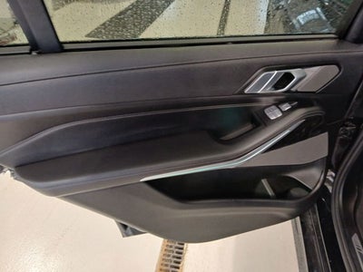 2022 BMW X7 M50i