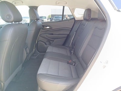 2025 Chevrolet Trax FWD LT
