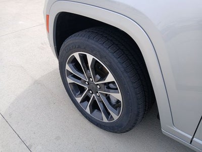 2022 Jeep Grand Cherokee Overland