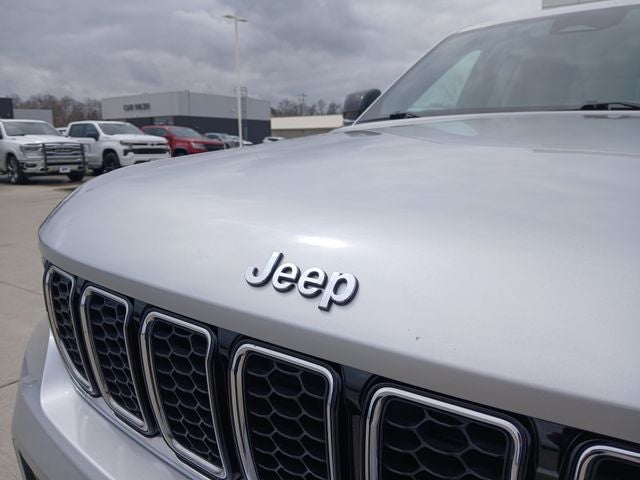 2022 Jeep Grand Cherokee Overland
