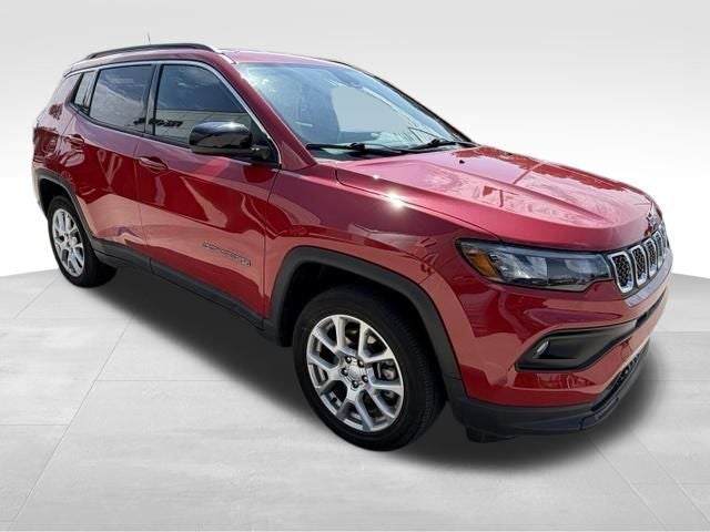 2023 Jeep Compass Latitude Lux
