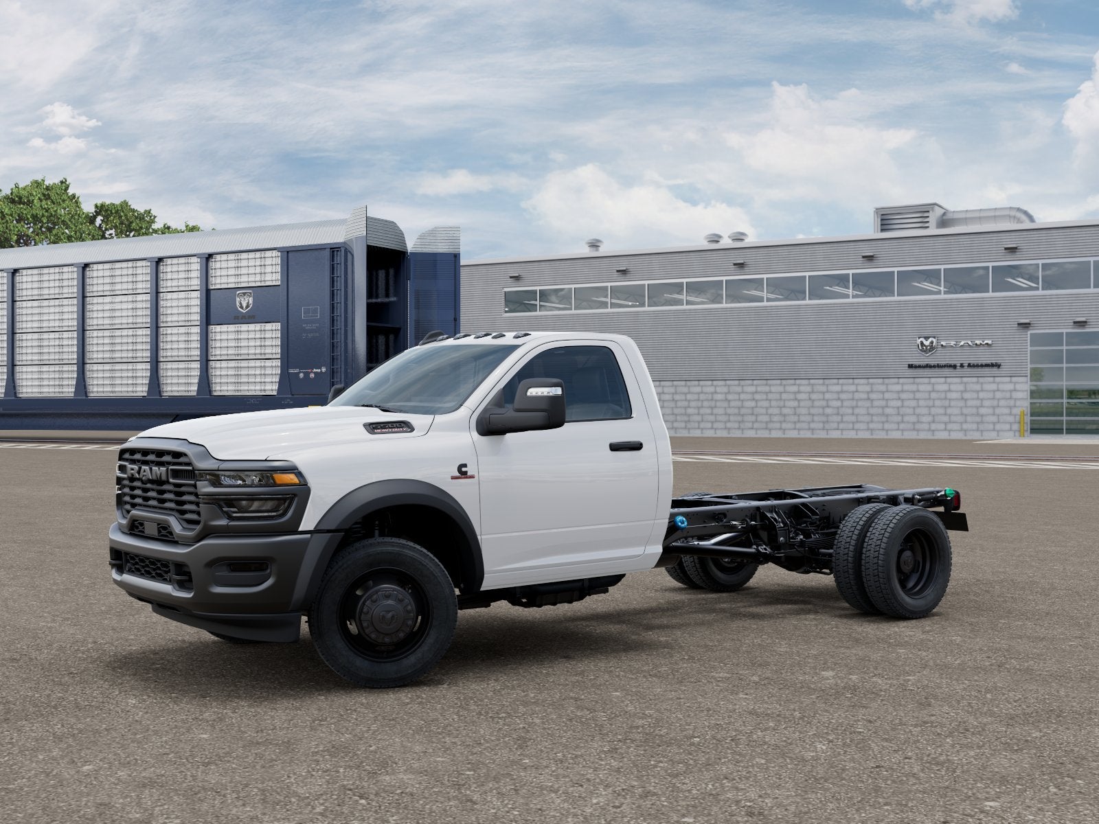 2027 RAM Ram 5500 Chassis Cab RAM 5500 TRADESMAN CHASSIS REGULAR CAB 4X4 84' CA