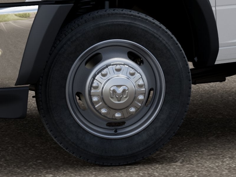2027 RAM Ram 5500 Chassis Cab RAM 5500 TRADESMAN CHASSIS REGULAR CAB 4X4 84' CA